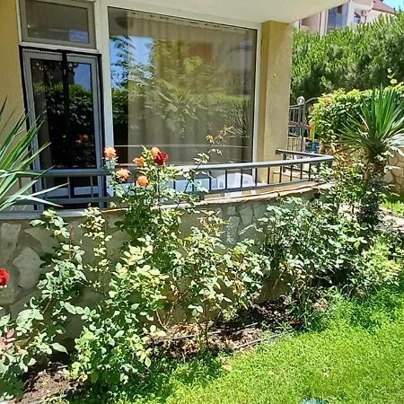 Anelia178 Apartment Pantai Sunny Luaran gambar