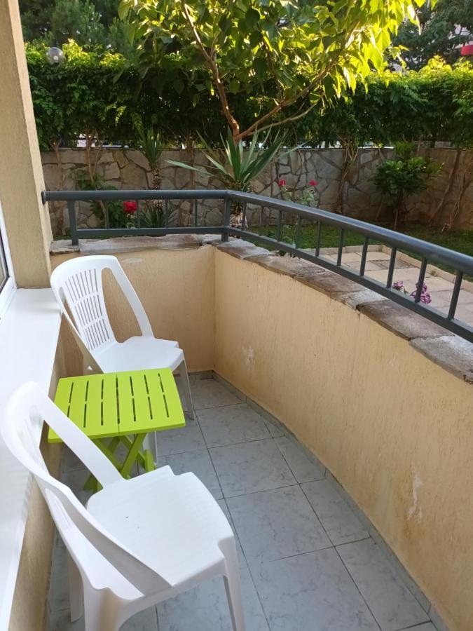 Anelia178 Apartment Pantai Sunny Luaran gambar