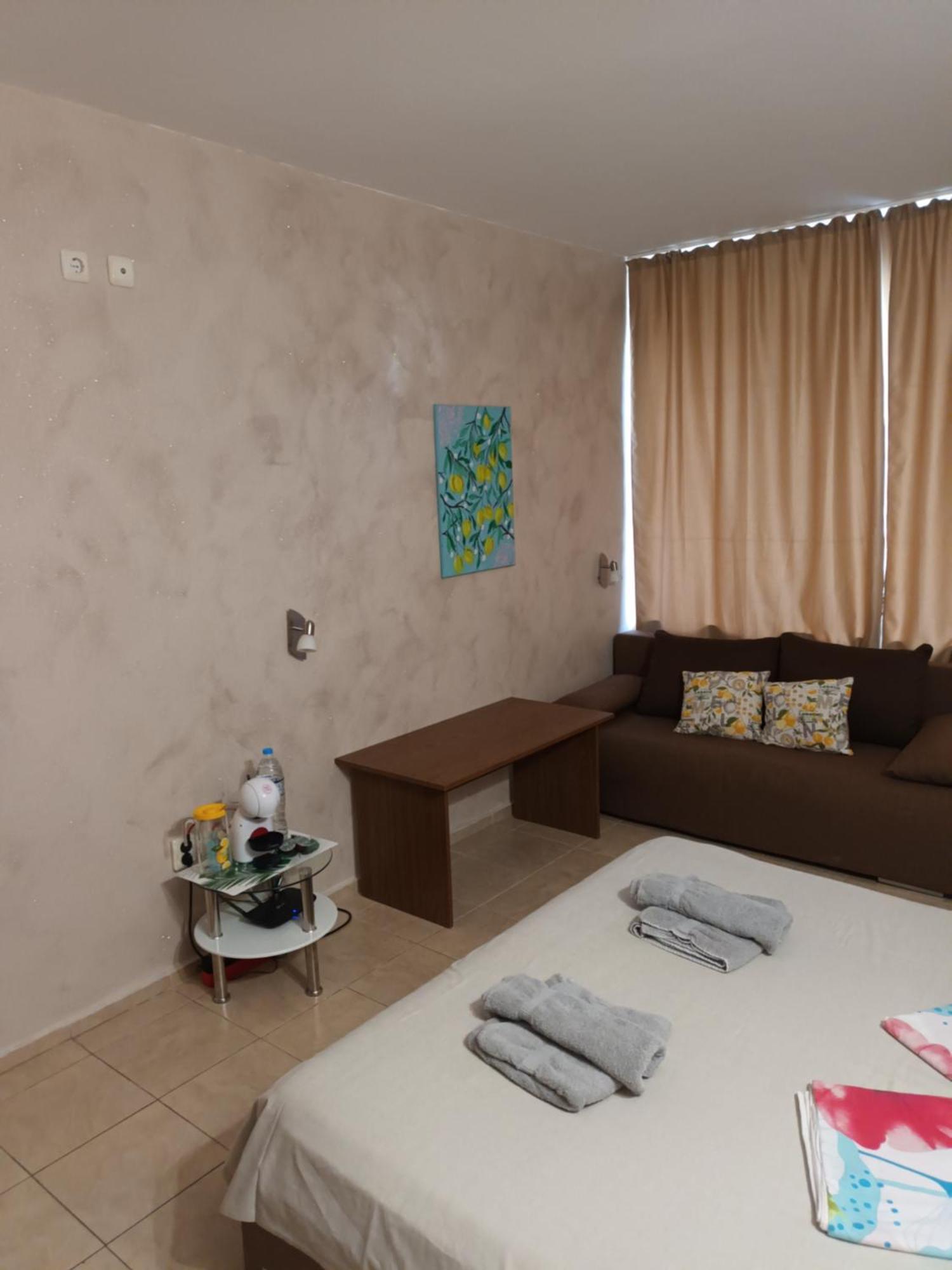 Anelia178 Apartment Pantai Sunny Luaran gambar
