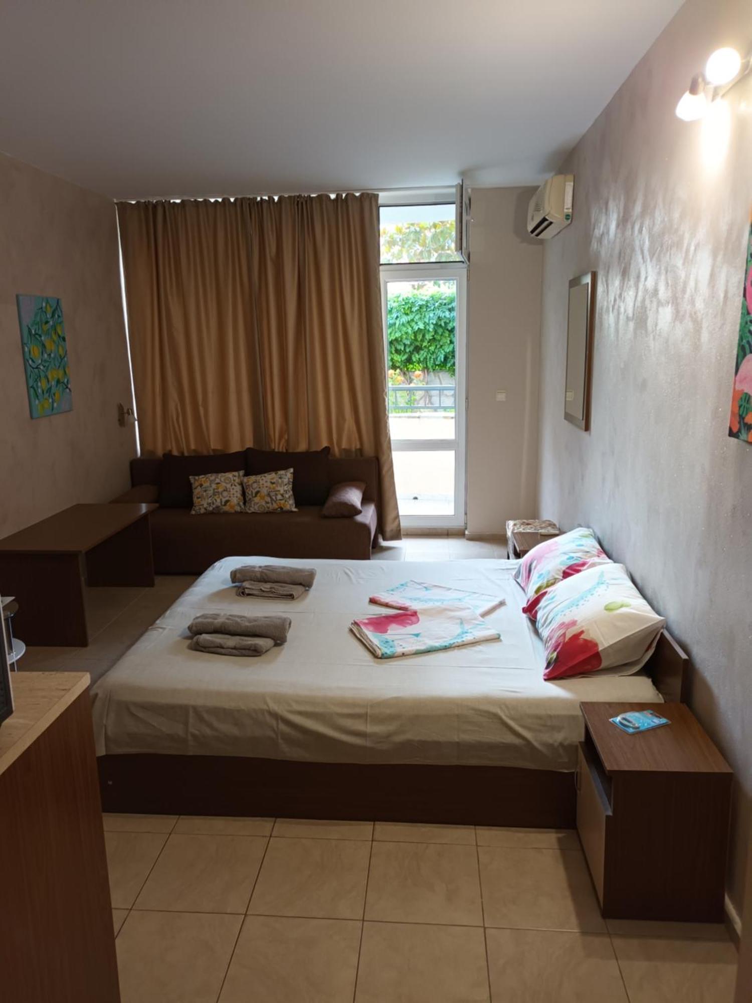 Anelia178 Apartment Pantai Sunny Luaran gambar