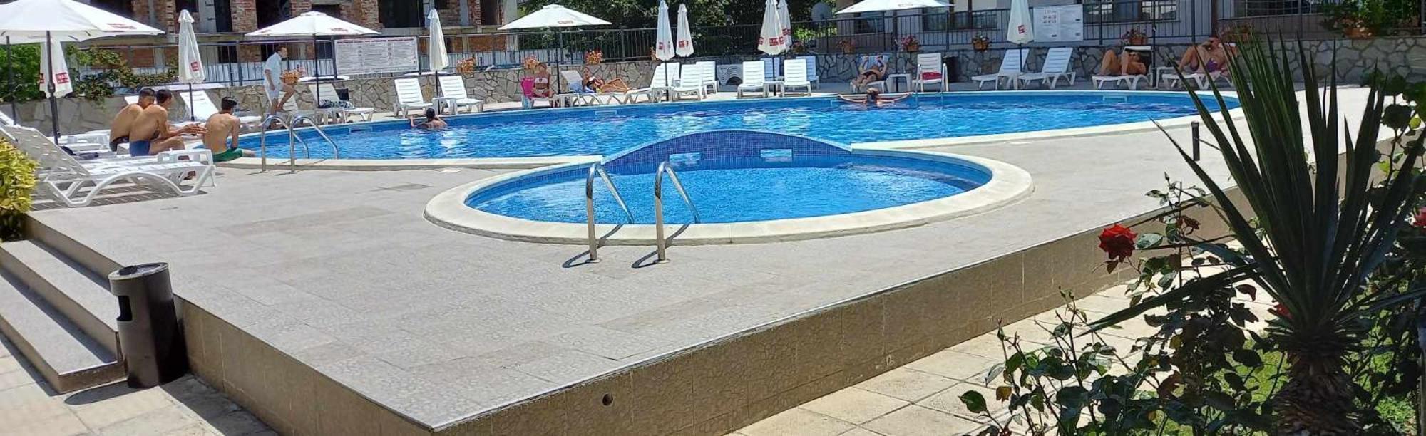 Anelia178 Apartment Pantai Sunny Luaran gambar